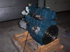 Kubota V3300 hosszabbított motor