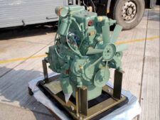 Felújított Mercedes OM314 motor