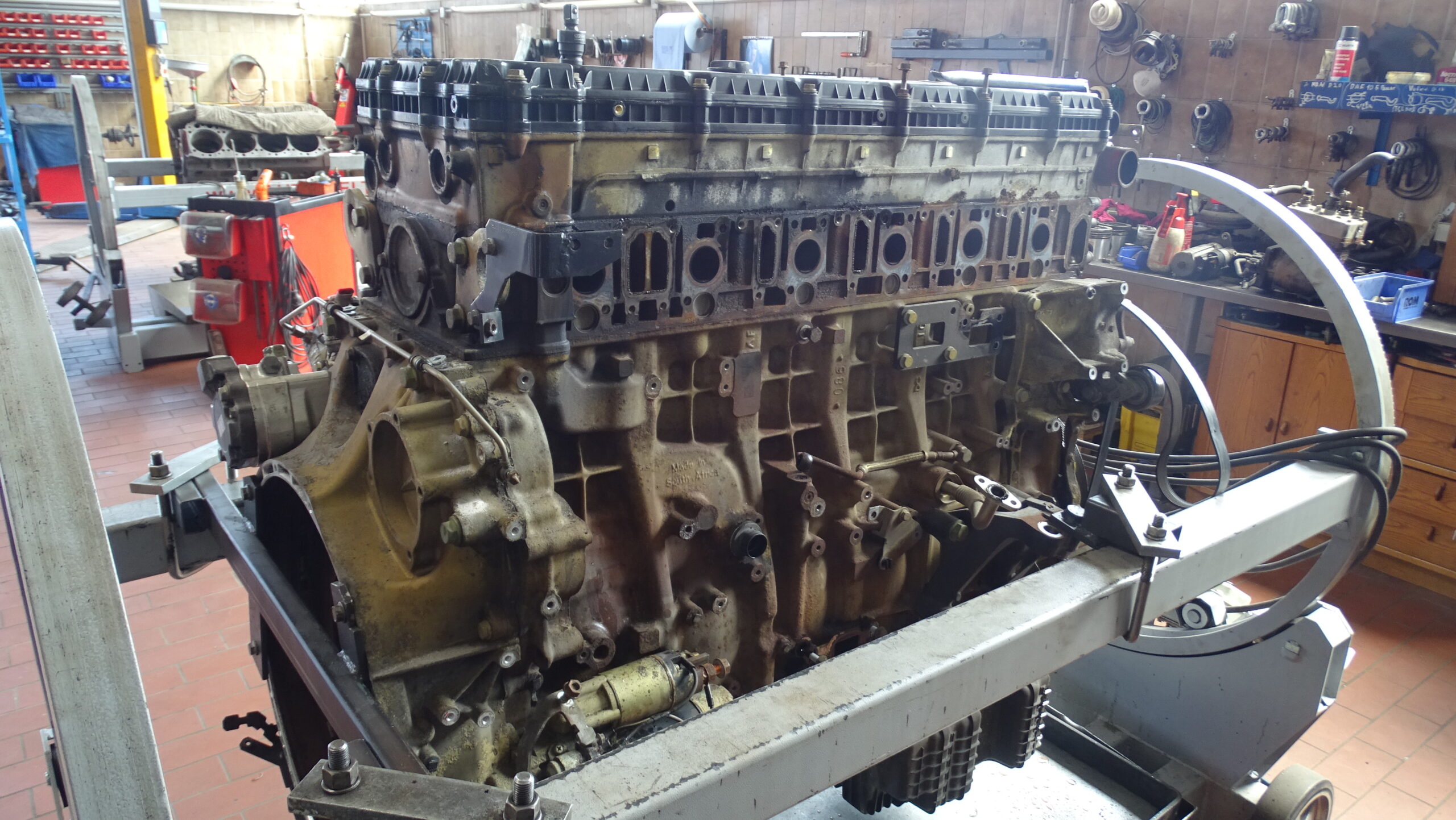Mercedes OM471LA Euro 6 AdBlue motor