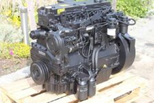 Komatsu PC180 kotrógép motor, felújított