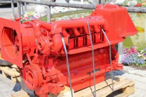 Felújított deutz bf6l913t motor – vörös