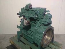 Volvo D5D motor Volvo L50F homlokrakodóhoz