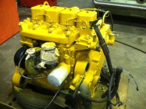 Komplett cummins 4bt 3. 9 motor, sárga