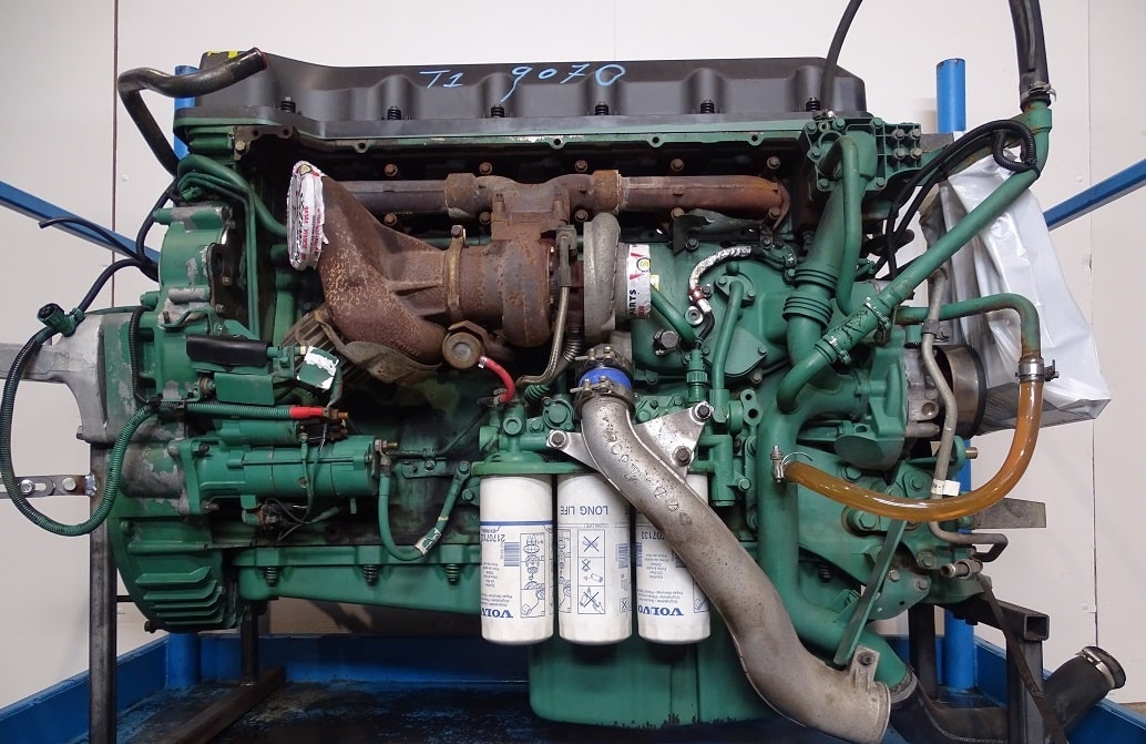 Teljes motor Volvo D9B-380 EC06/11
