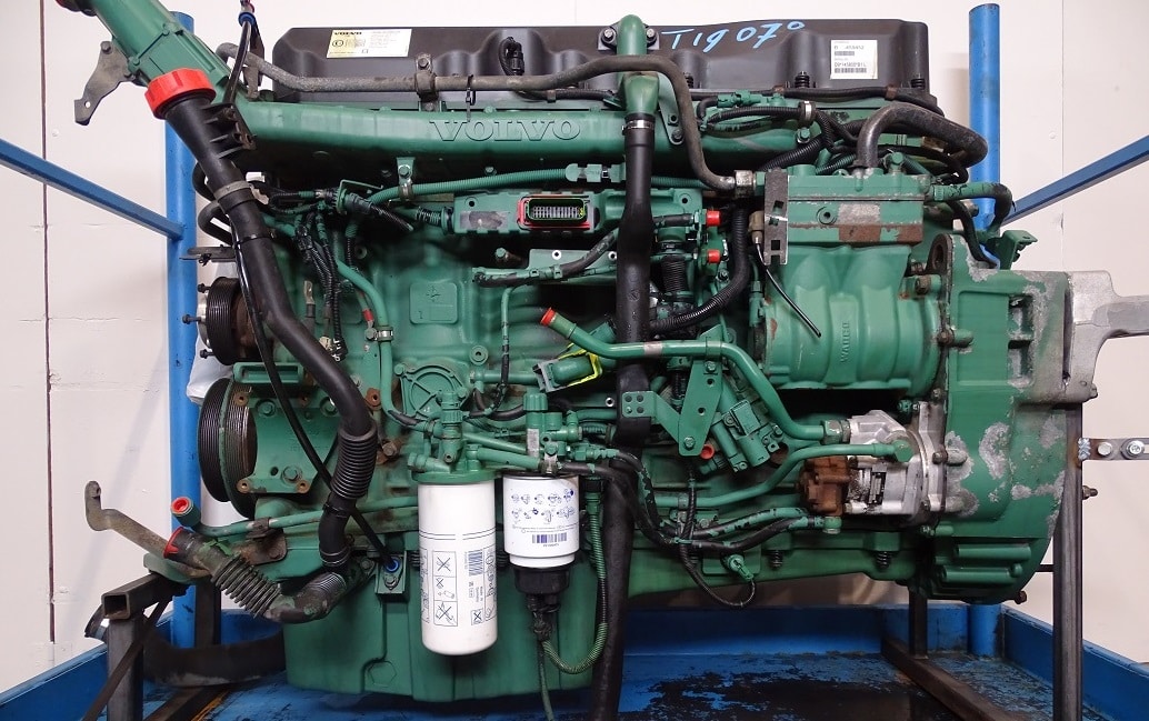 Teljes motor Volvo D9B-380 EC06/11