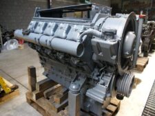 Teljes Deutz F4L912 motor bontott vagy új állapotban