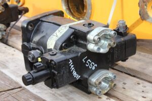 Hidraulikus motor liebherr l556 homlokrakodóhoz