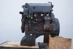 Teljes om904la 180 le mercedes-benz motor
