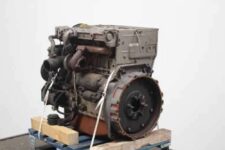 Deutz BF4L1011 motor – Motoralkatrészek