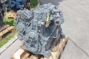 Deutz bf 4m 1013 motor használt, másodkézből, lapátos kivitel