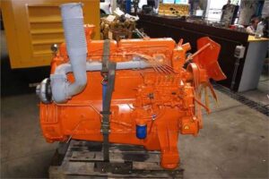 Használt, felújított scania ds11 motor, teljesen felszerelt, narancssárga színű