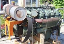 Használt Mercedes OM 422 motor, jó működő állapotban