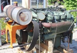 Használt mercedes om 422 motor, jó működő állapotban