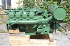 Motor Mercedes OM 422 11 – Felújított