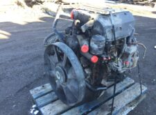 Teljes MB OM904.922 150LE teherautó motor