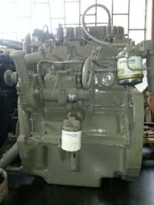 Perkins 3152 felújított motor – motoralkatrészek