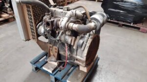 Perkins 404-22 hr70565n motor eladó raklapon