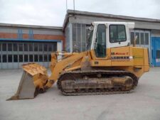 Liebherr LR622 buldózer alkatrészek bontásból
