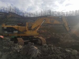 Caterpillar 350 kotrógép futómű alkatrészek