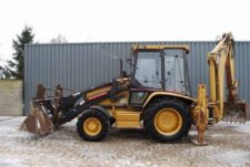 Alkatrészek Caterpillar 428C/428D kotrógéphez