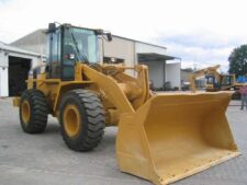 Caterpillar 938 homlokrakodó – alkatrészek
