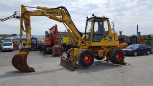 Komatsu pw110-7 gumikerekes kotrógép