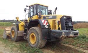 Komatsu wa400 alkatrészek – motor, tengely, dob, differenciálmű