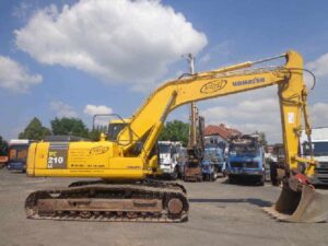 Komatsu pc210 kotrógép bontott alkatrészek