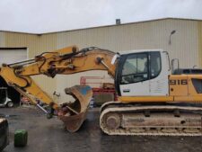 Liebherr R916LC kotrógép alkatrészek 2010-ből