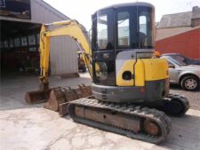 Minikotró New Holland E50.2SR – Alkatrészek