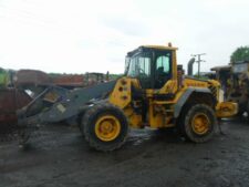 Volvo L120F homlokrakodó használt alkatrészek