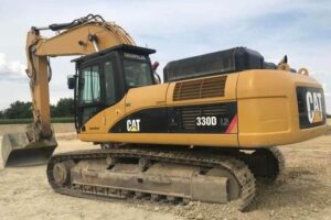 Alkatrészek caterpillar 330d-hez: lánc, futómű, hidraulikaszivattyú, joystick