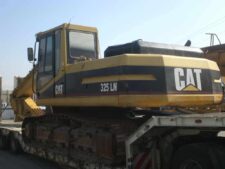 Alkatrészek bontott Caterpillar 325 LN lánctalpas kotrógéphez