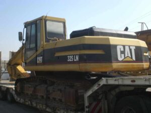 Alkatrészek bontott caterpillar 325 ln lánctalpas kotrógéphez