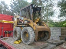 Alkatrészek Caterpillar 226 mini rakodóhoz, bontott állapotban