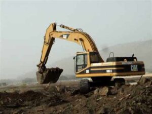 Alkatrészek bontott caterpillar 330, 330b, 330c, 330bl kotrógépekhez