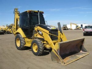 Caterpillar 420e bontott alkatrészek – motor, kerékagy, differenciálmű
