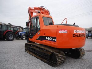 Alkatrészek doosan daewoo solar 140lcv bontásból