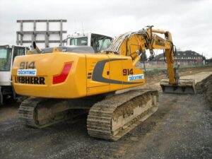 Liebherr 914 kotrógép – bontott alkatrészek