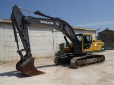 Volvo EC290 bontott alkatrészek: motor, hidraulikaszivattyú, forgókorona