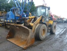 Alkatrészek JCB 426 homlokrakodó bontásból