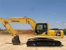 Alkatrészek bontott Komatsu PC200-hoz (motor, joystick, hidraulikaszivattyú)