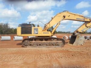 Komatsu pc750 bontott alkatrészek: motor, gördülőgörgők, forgótányér