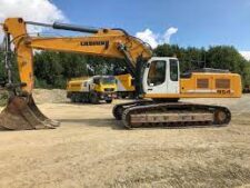 Alkatrészek Liebherr R954 kotrógépből, bontott állapotban