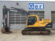 Alkatrészek Volvo EC210BNLC kotrógépből, bontott állapotban