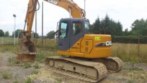 Alkatrészek bontott case cx135 sr kotrógépekhez