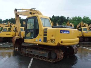 Alkatrészek bontott komatsu pc120 kotrógéphez
