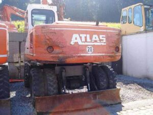 Alkatrészek atlas ab 1404/1504 gépekhez, bontott állapotban