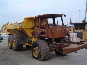 Volvo a30d dumper alkatrész – karosszéria sérült/vörösrozsda