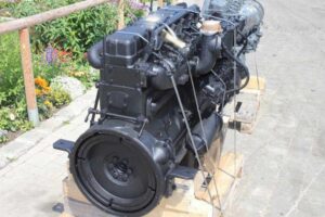 Alkatrészek és motor liebherr d936, d946, d9508, d9512 gépekhez